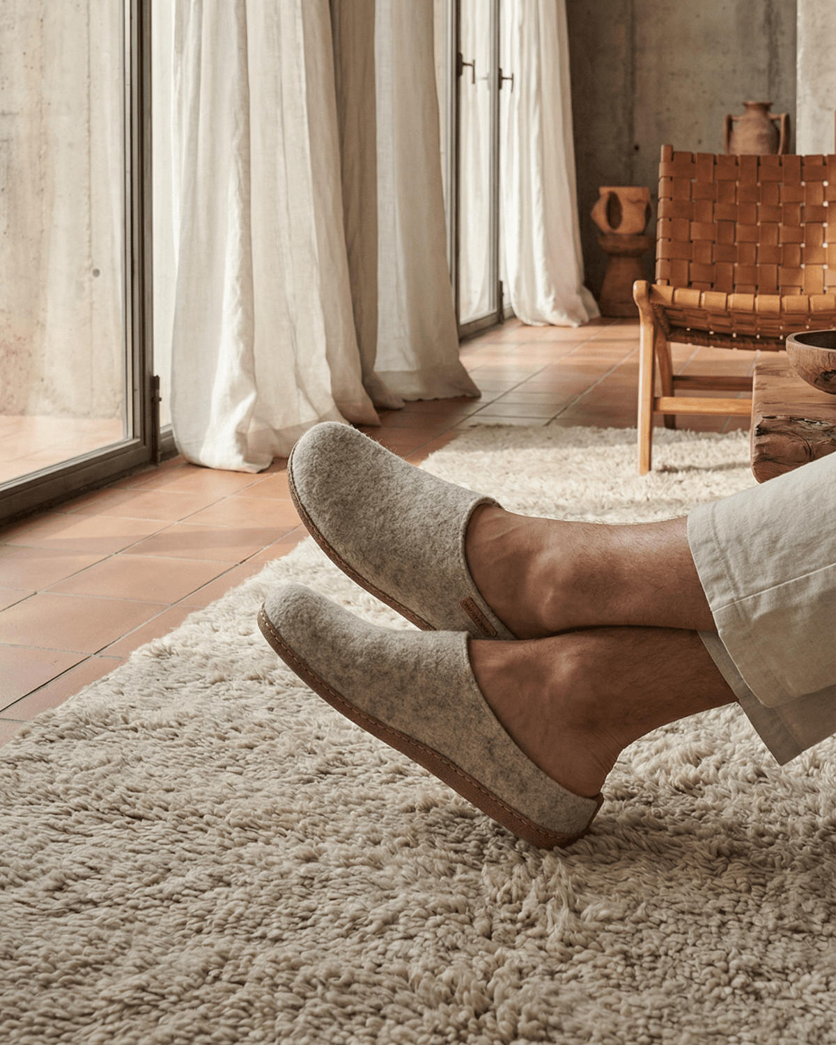 Pantoffel met leren zool - Beige