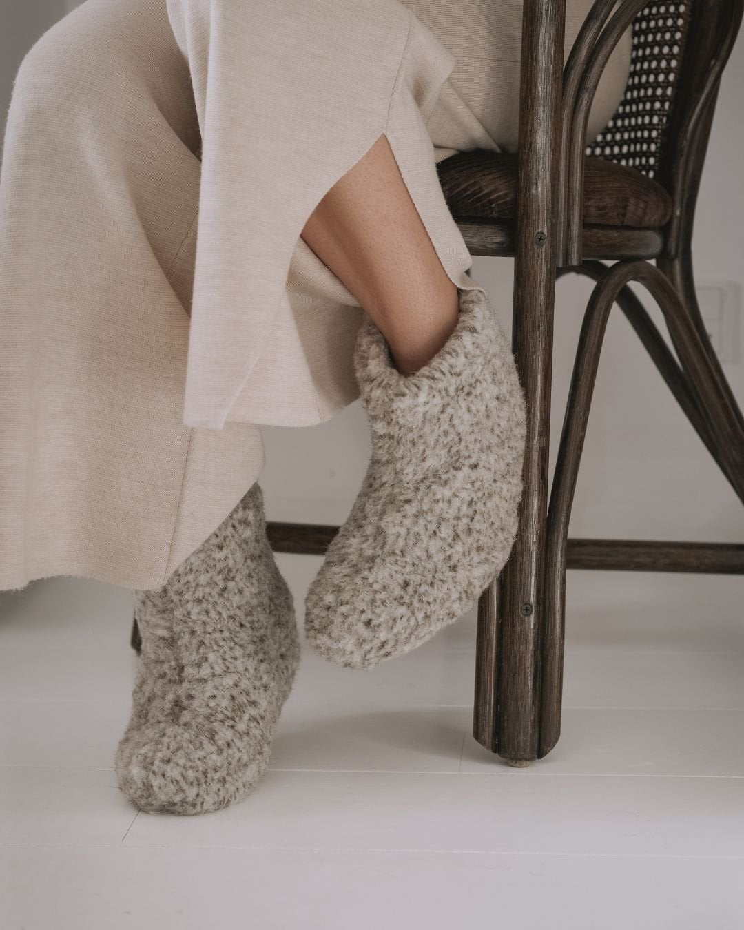 Chaussons en laine - Gris clair (Modèle haut)